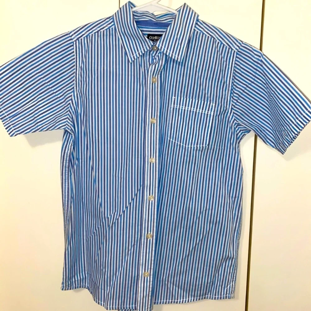 🔹OshKosh B’Gosh Button Down🔹